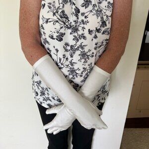NWT White Satin Elbow Formal Gloves